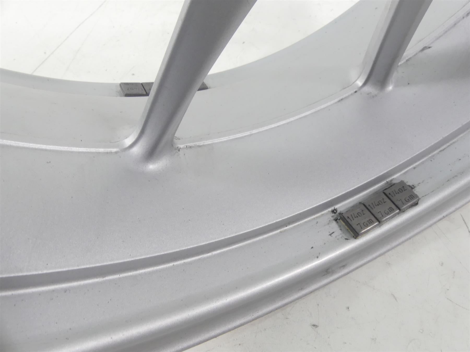 2017 BMW R1200RT K52 Rear Wheel Rim 17x5.5 Dent - Read 36317727235 {{ shop.shopifyCountryName }} - Mototech271