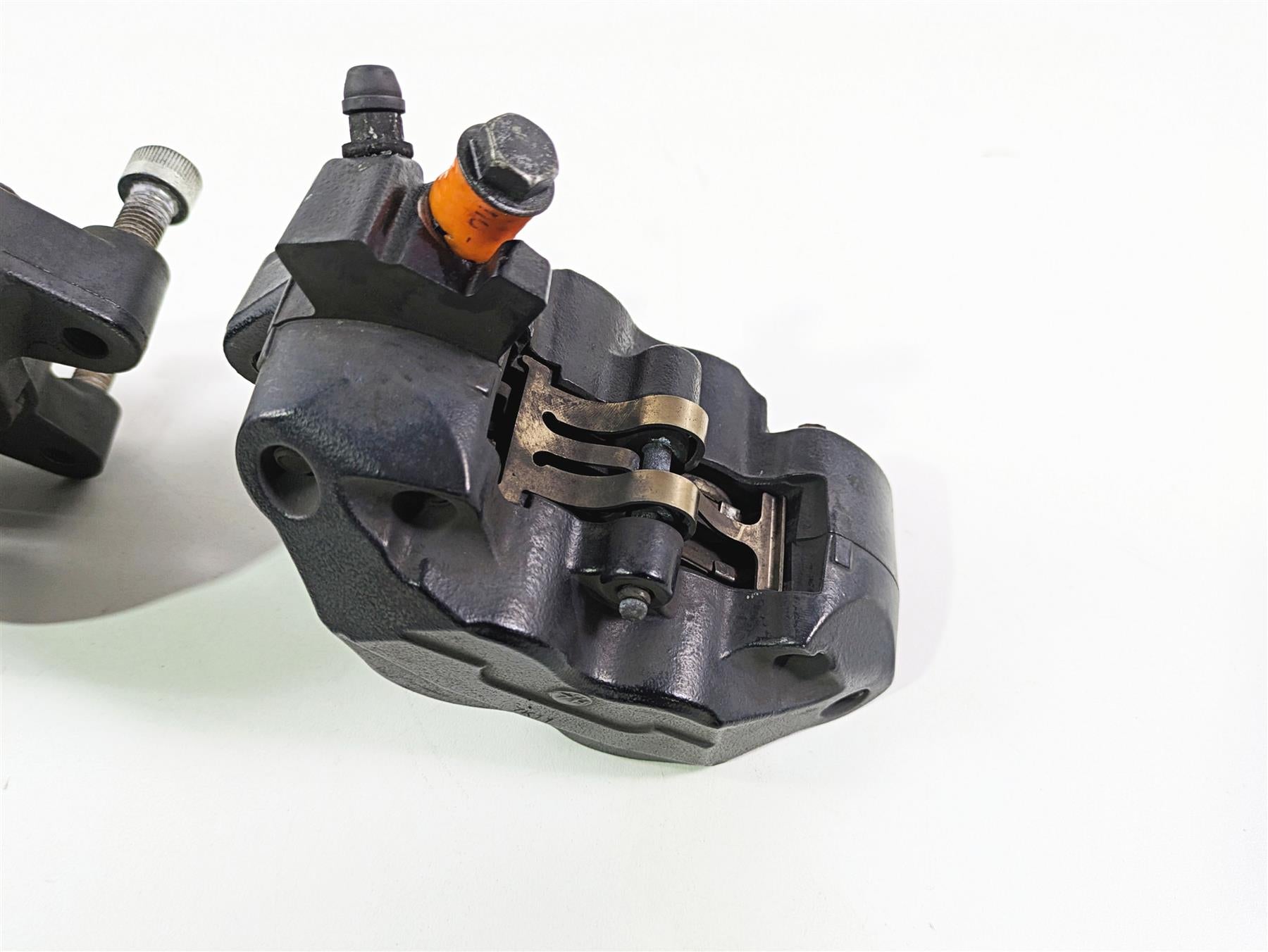 2018 Indian Springfield Dark Horse Front Brake Caliper Set 1912004 1912005 {{ shop.shopifyCountryName }} - Mototech271