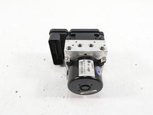 Load image into Gallery viewer, 2007 BMW R1200GS K255 Adv Abs Brake Pump Module Gen2 34517715109 7707617
