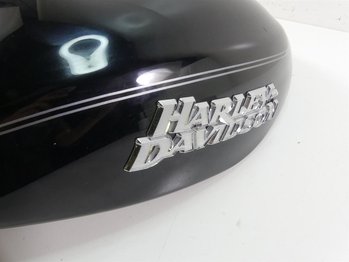 2006 Harley VRSCD Night Rod Upper Fuel Tank Airbox Cover Fairing 66154-07BEO {{ shop.shopifyCountryName }} - Mototech271