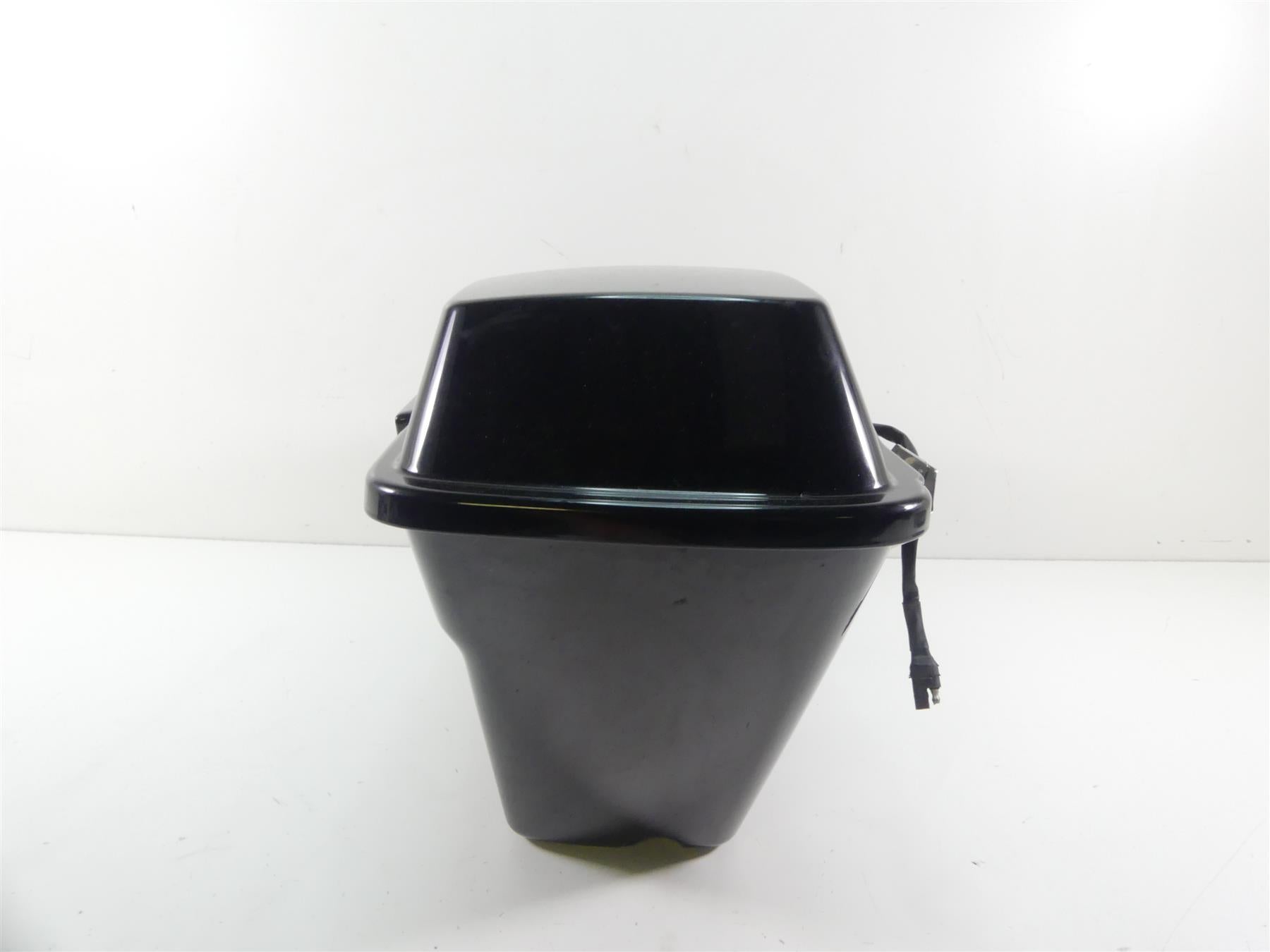 2012 Harley Touring FLHX Street Glide Right Saddlebag Saddle Bag 79093-93 {{ shop.shopifyCountryName }} - Mototech271