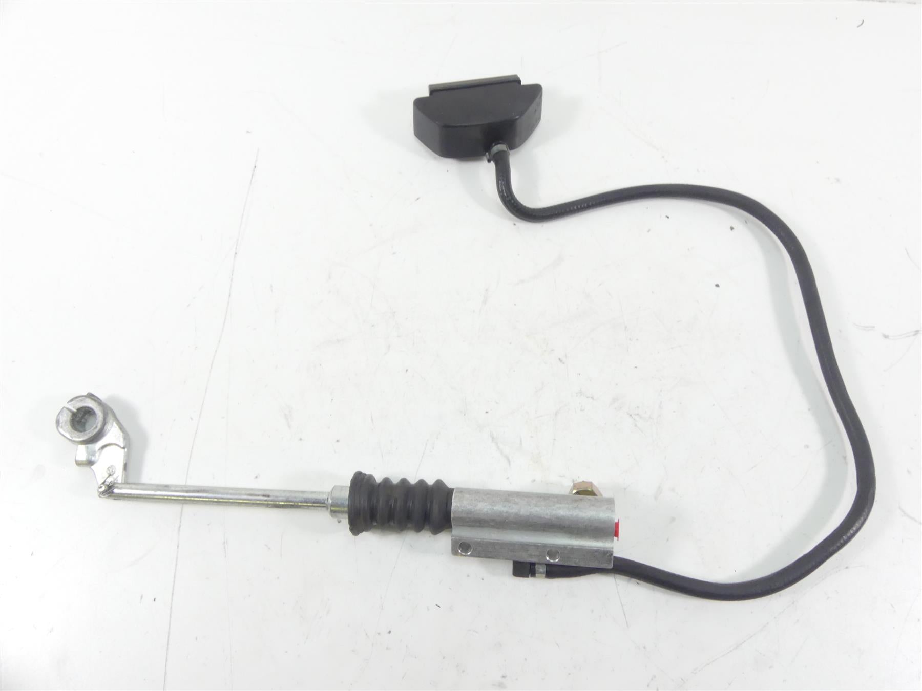 1989 Harley Touring FLTC Tour Glide Rear Brake Master Cylinder 41755-86