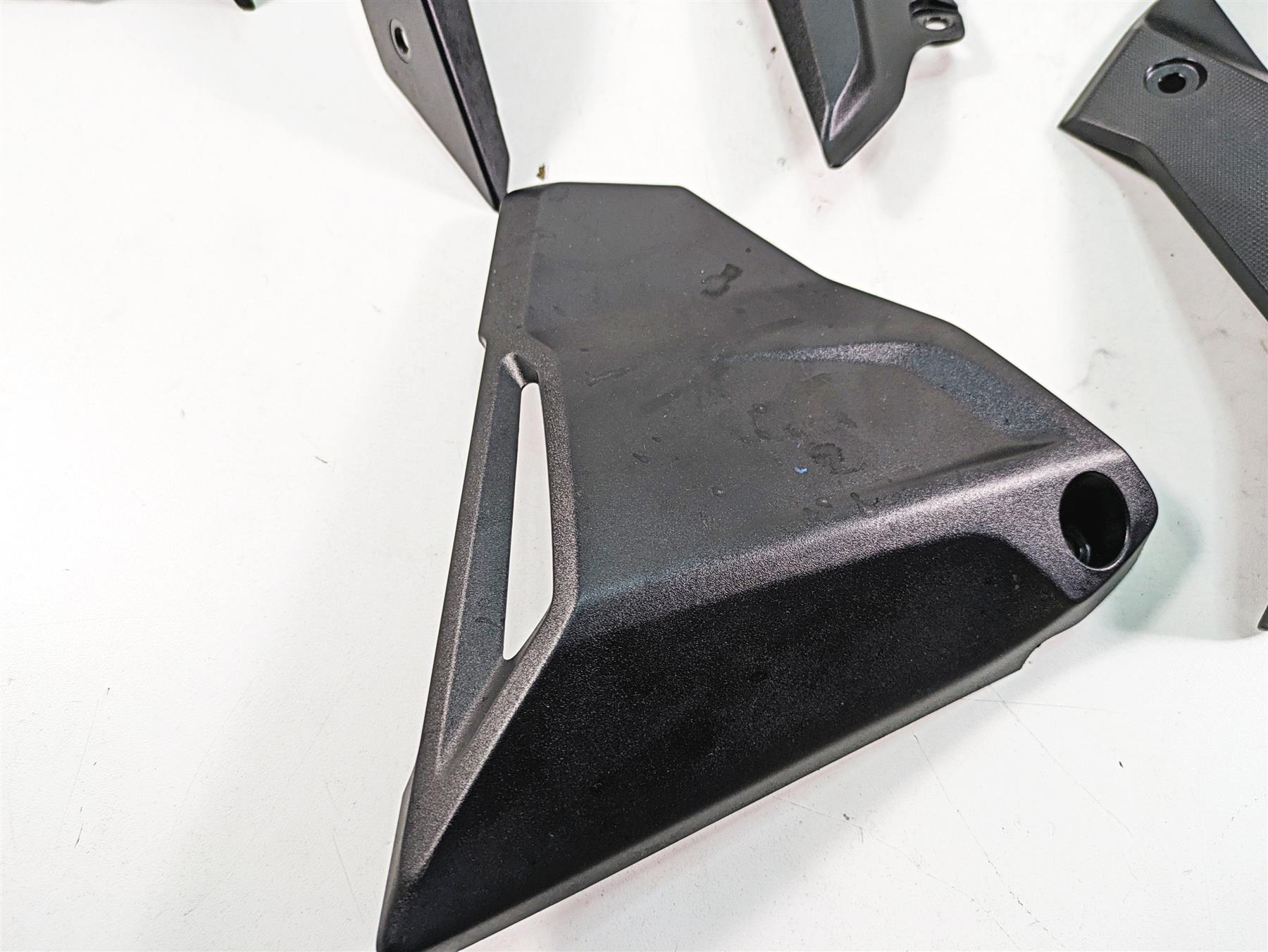 2016 BMW R1200R K53 Body Plastic Fairing Cover Cowl Set 46638534273 46638534274 {{ shop.shopifyCountryName }} - Mototech271