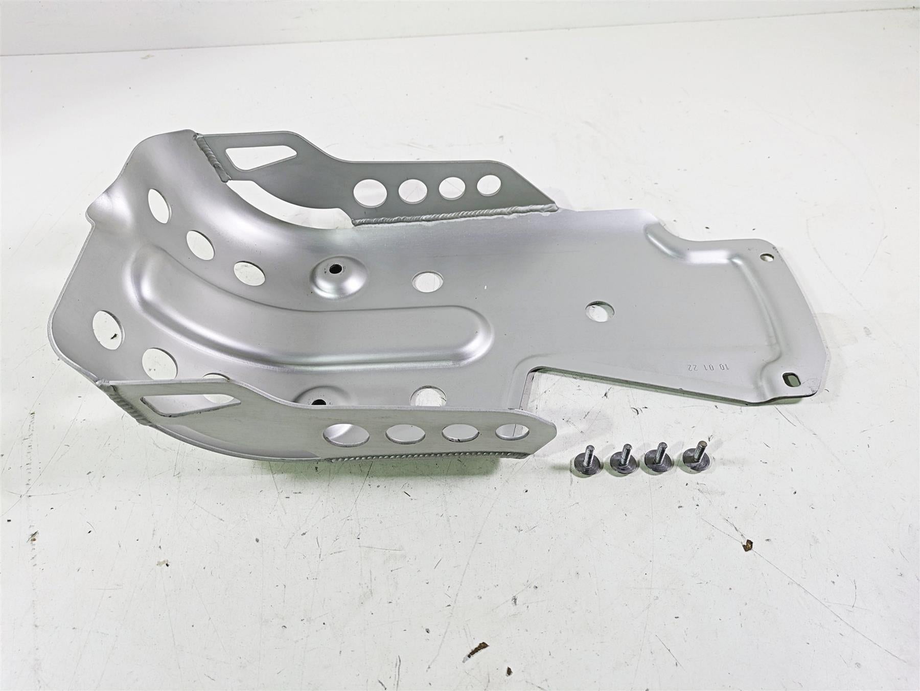 2020 Triumph Street Scrambler 900 Lower Aluminum Engine Skid Plate A9700780 {{ shop.shopifyCountryName }} - Mototech271