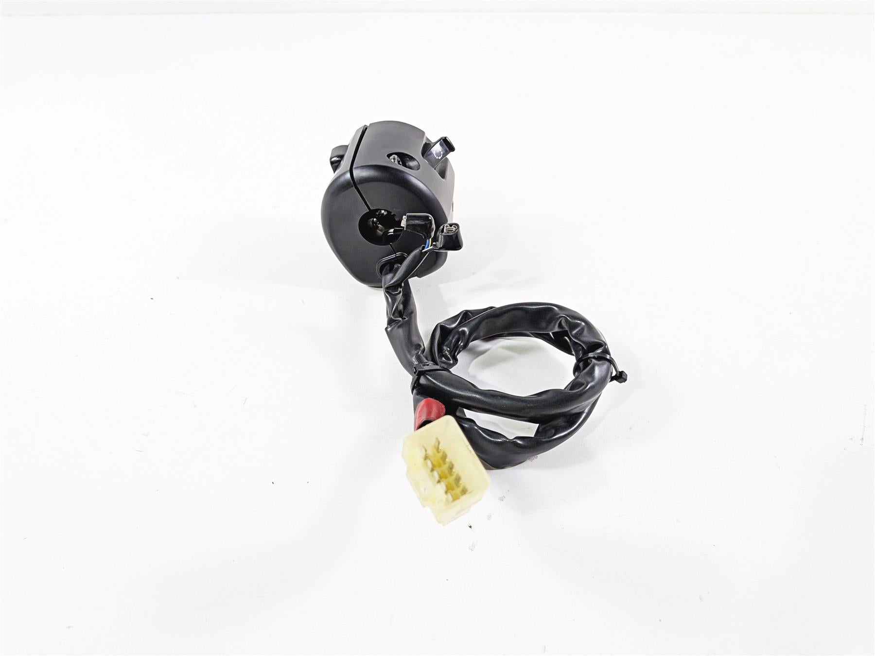 2021 Indian Scout 1200 Left Hand Control Switch Light Blinker Horn 4014449 {{ shop.shopifyCountryName }} - Mototech271