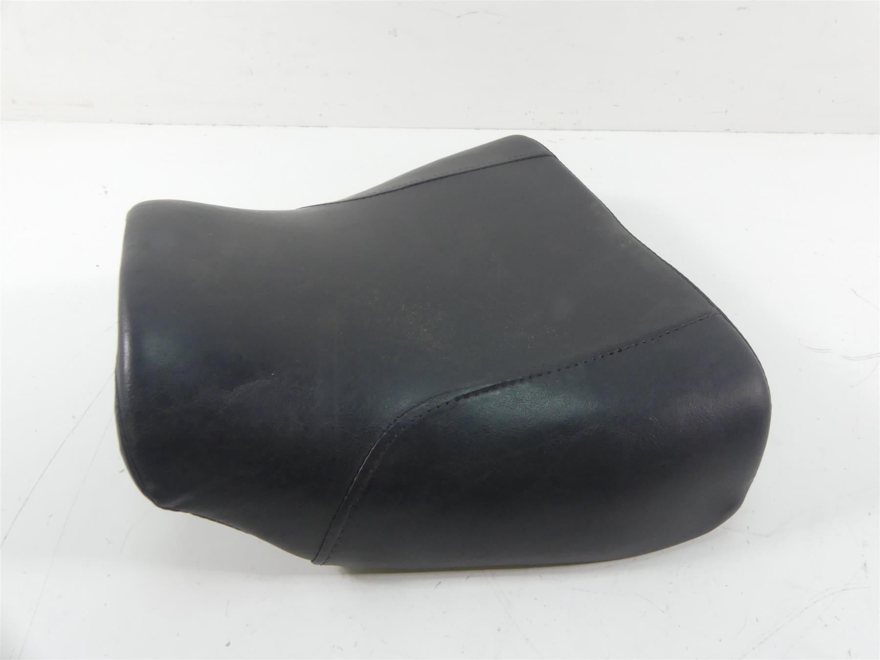 2013 Harley VRSCF Muscle V-Rod Front Ride Driver Saddle Seat - No Tears 52433-09 {{ shop.shopifyCountryName }} - Mototech271