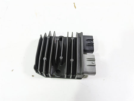 2023 Ducati Monster 937 SP Rectifier Voltage Regulator 54040321A SH821AA {{ shop.shopifyCountryName }} - Mototech271