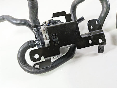 2014 Harley Touring FLHTK Electra Glide Water Pump & Mount & Cover 26600050A-Mototech271