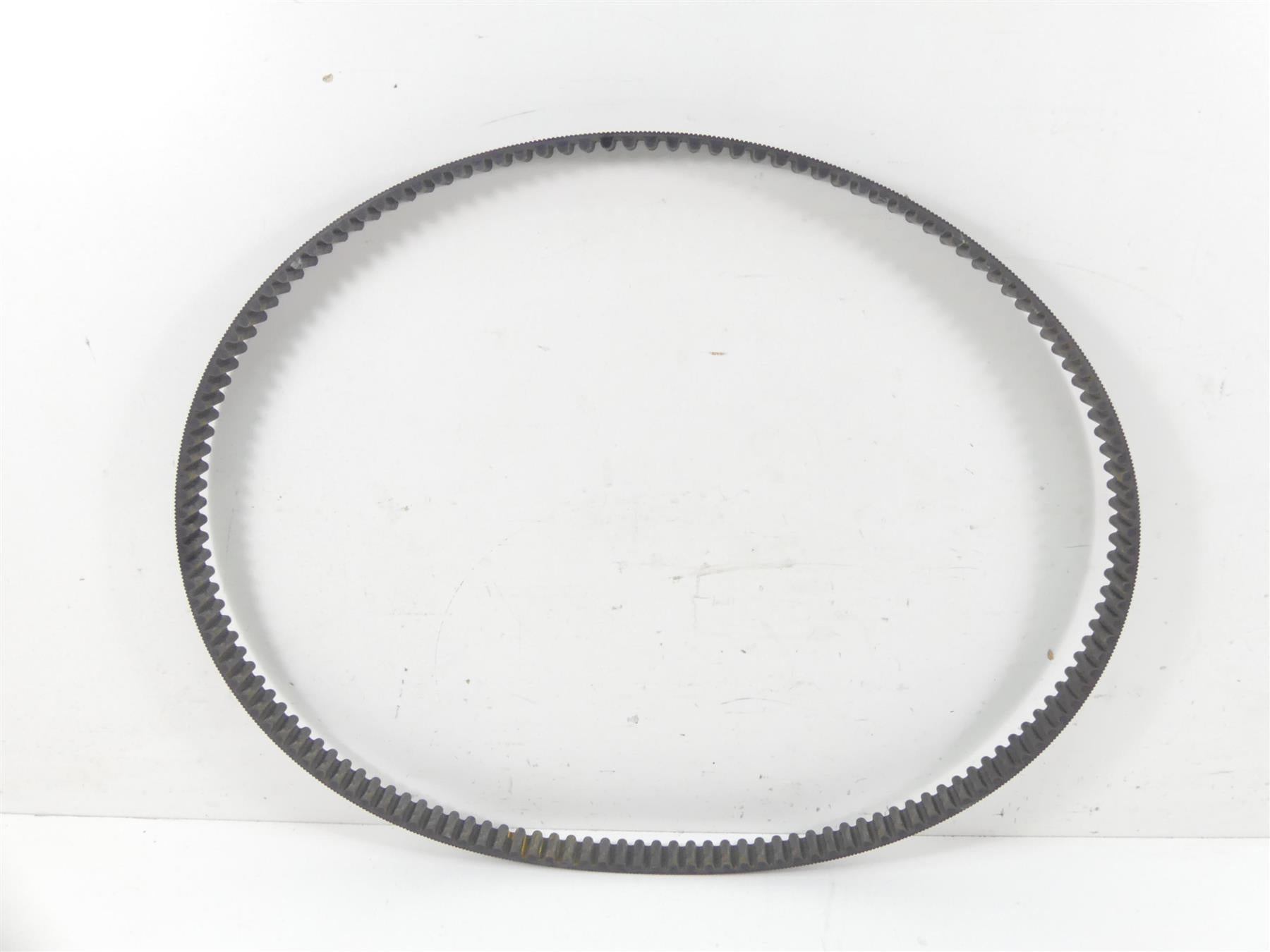 2005 Harley Touring CVO FLHTCSE Electra Glide Rear Drive Belt  139T 40040-05