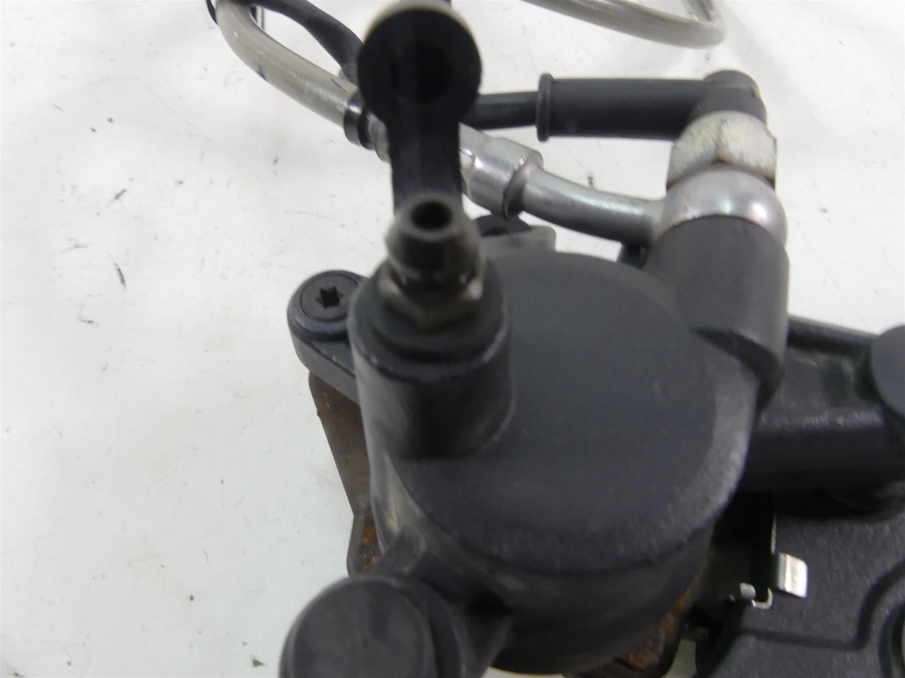 2018 Indian Scout Sixty Rear Brake Caliper Bracket & Line Set 1913032 1913031 {{ shop.shopifyCountryName }} - Mototech271
