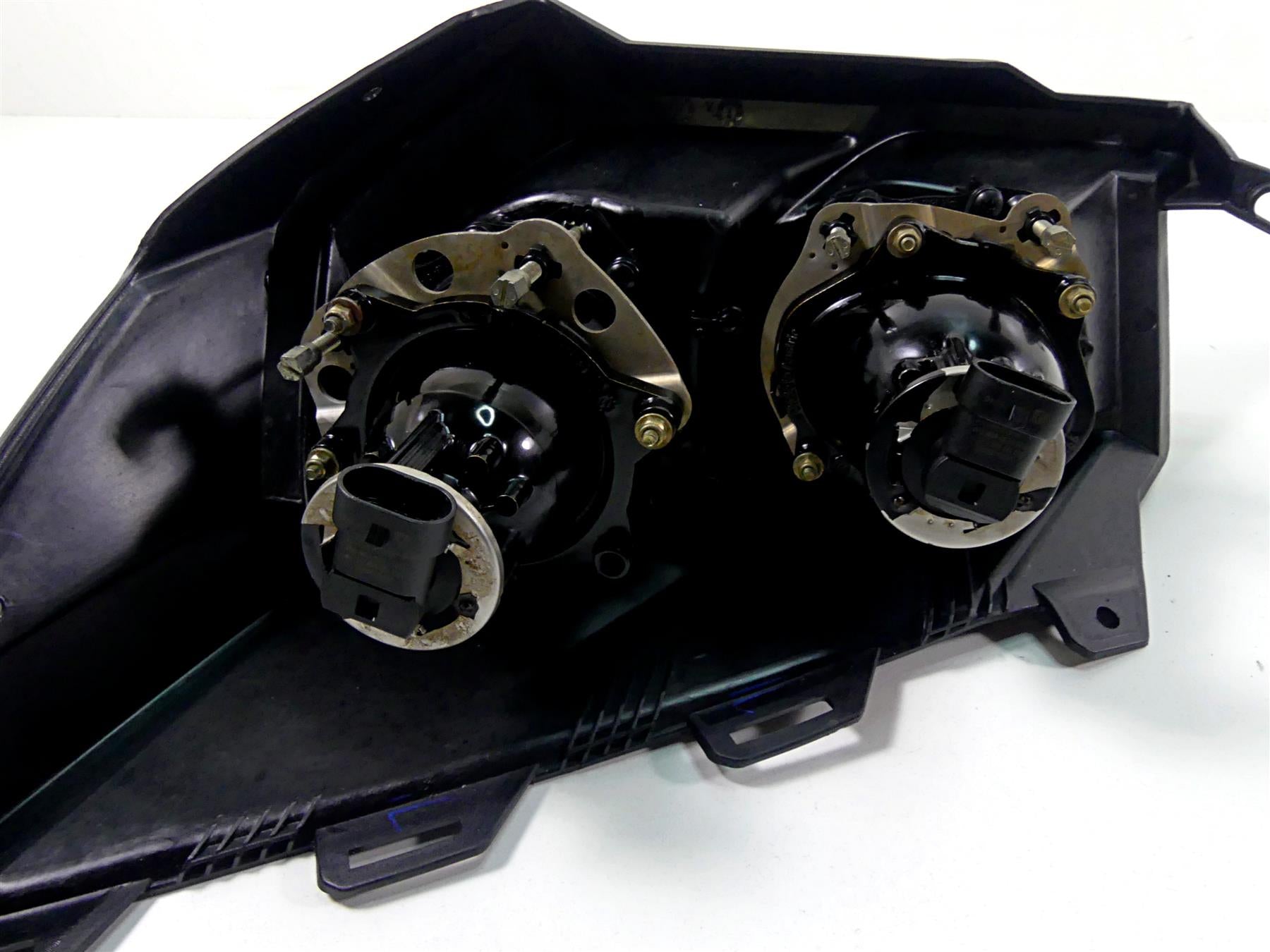 2018 Can Am Commander 1000R XT Headlight Head Light Lamp Set 710002525 710002524 {{ shop.shopifyCountryName }} - Mototech271