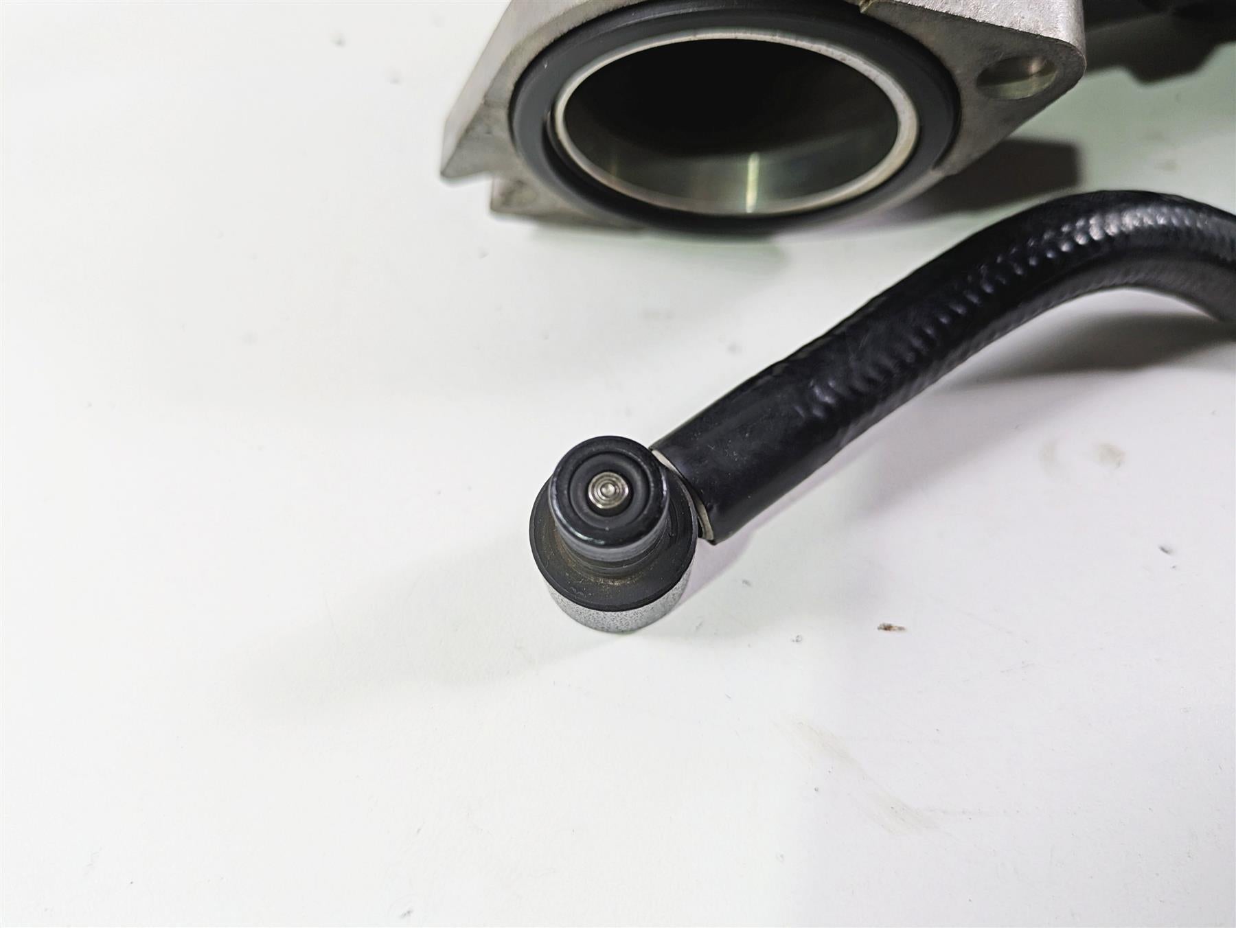 2014 Harley FXDF Dyna Fat Bob Throttle Body Fuel Injection 27708-10A {{ shop.shopifyCountryName }} - Mototech271