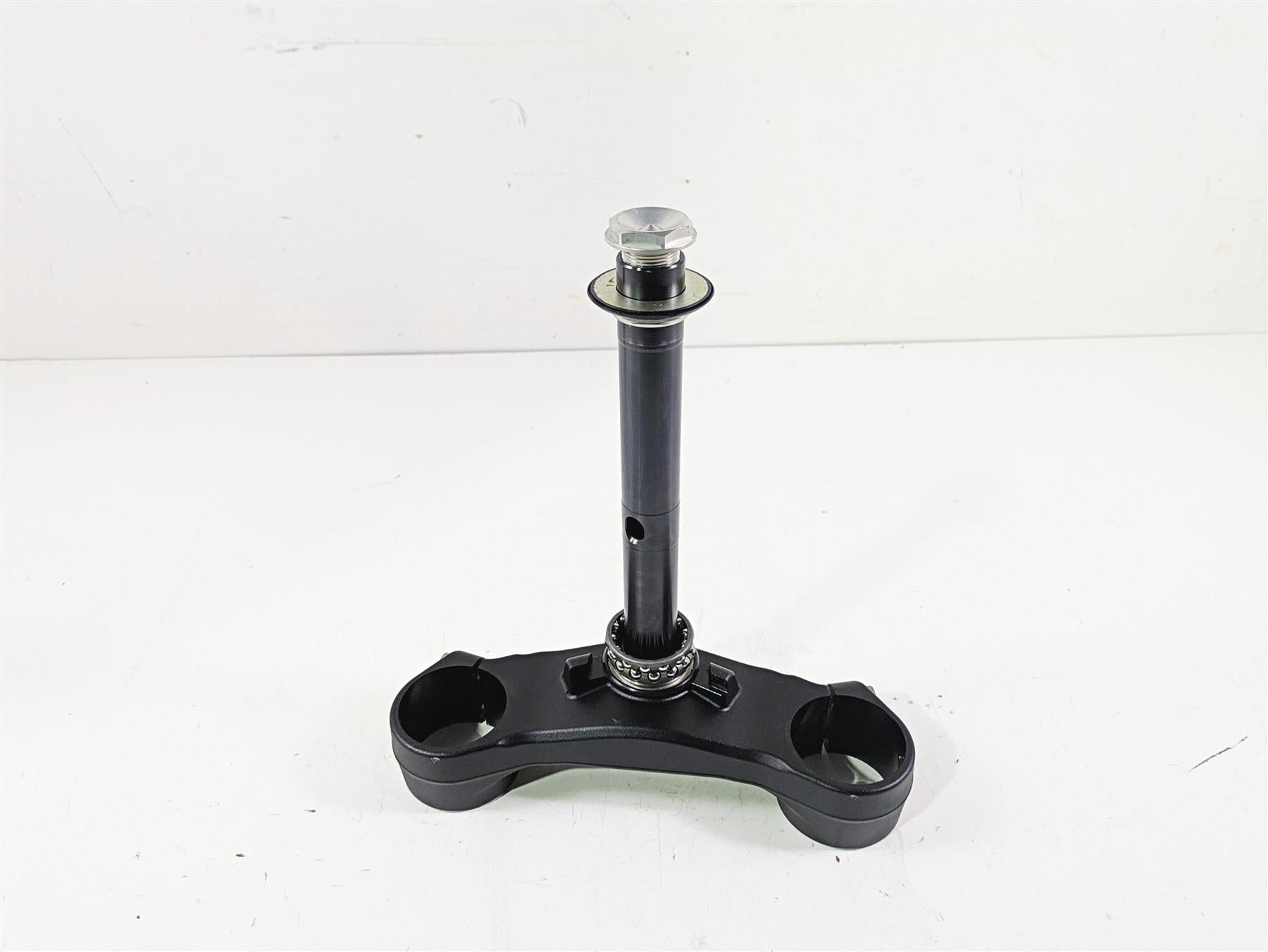 2018 KTM 1290 Super Adv S Lower Triple Tree Steering Clamp 60mm 6070113203233S {{ shop.shopifyCountryName }} - Mototech271