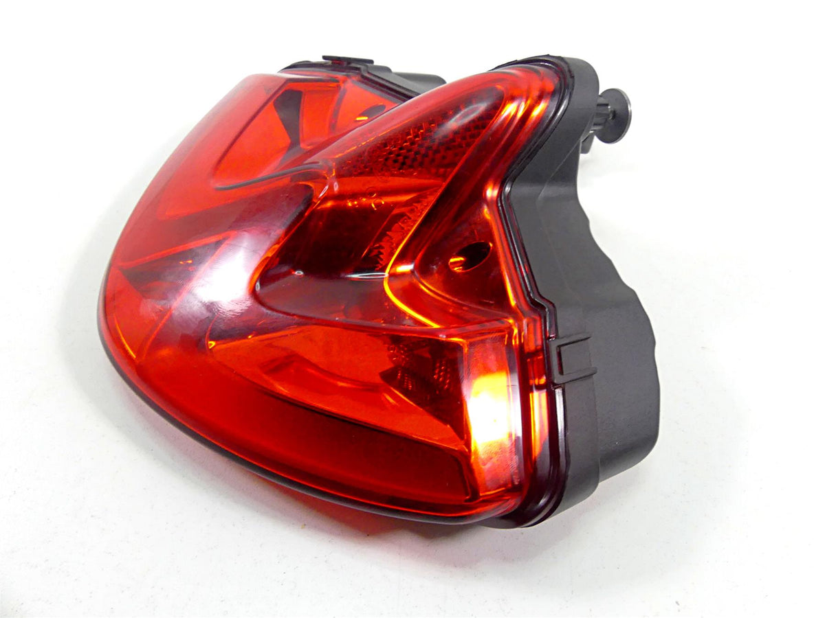 2022 Triumph Speed Triple 1200 RS Tail Stop Brake Light Taillight T2702028 {{ shop.shopifyCountryName }} - Mototech271