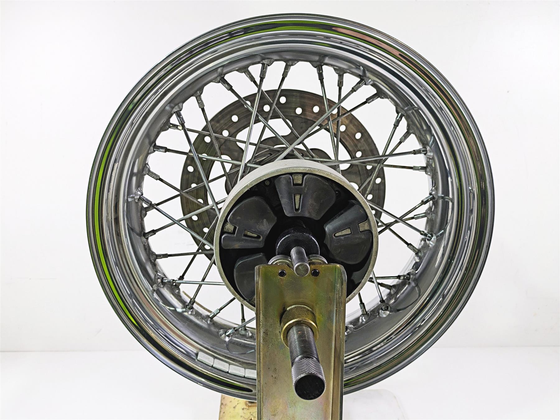 2016 Harley Touring FLHR Road King  16x5 Rear Wheel Spoke Rim - Read 41052-09