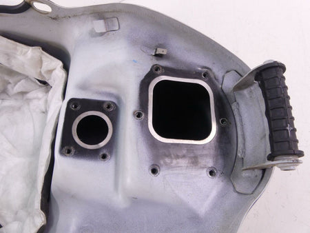 2019 Ducati Supersport 939 S Fuel Gas Petrol Tank Reservoir - Nice 58612531BW {{ shop.shopifyCountryName }} - Mototech271