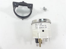 Load image into Gallery viewer, 2007 Harley FLHTCU SE CVO Electra Glide Fuel Gas Petrol Level Gauge 75113-04
