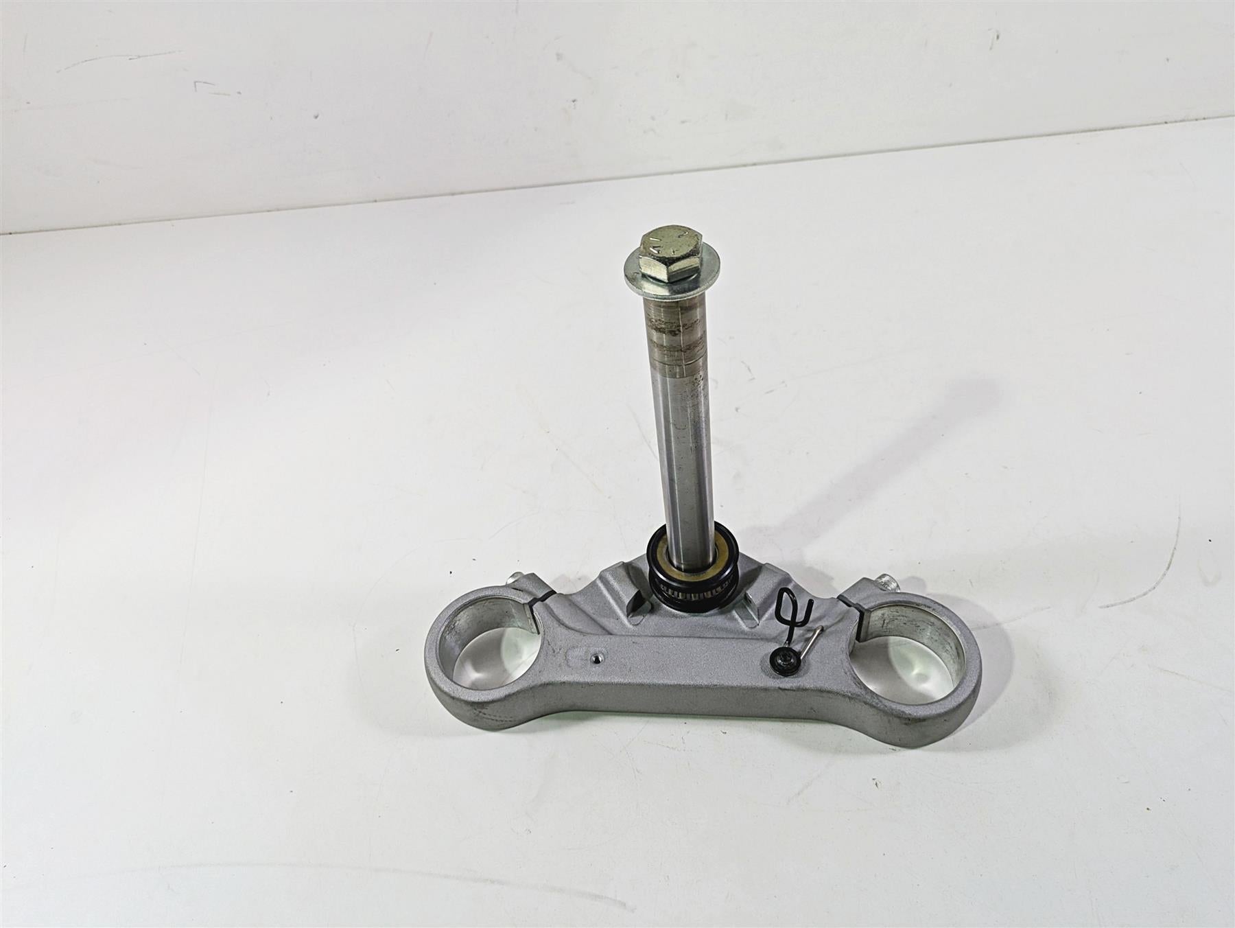 2009 Harley XR1200 Sportster Lower Triple Tree Steering Clamp 56mm 46050-08 {{ shop.shopifyCountryName }} - Mototech271