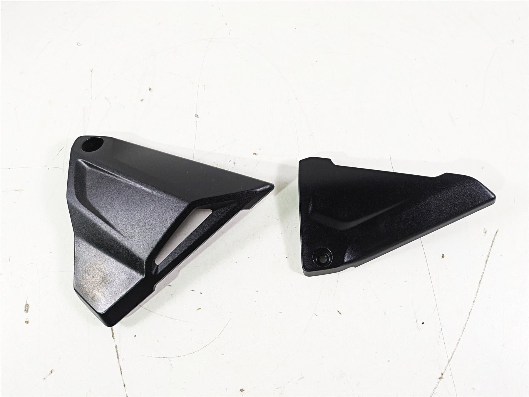 2015 BMW R1200GS Adv K51 Battery Side Cover Fairing Set 46638523155 46638523156 {{ shop.shopifyCountryName }} - Mototech271