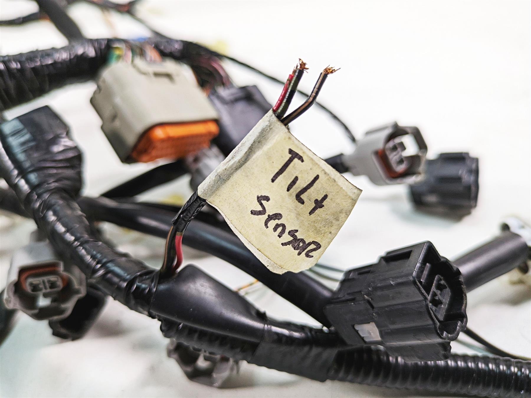 2009 Suzuki GSXR750 K9 Main Wiring Harness Loom - Read 36610-37H30 36610-37H31 {{ shop.shopifyCountryName }} - Mototech271