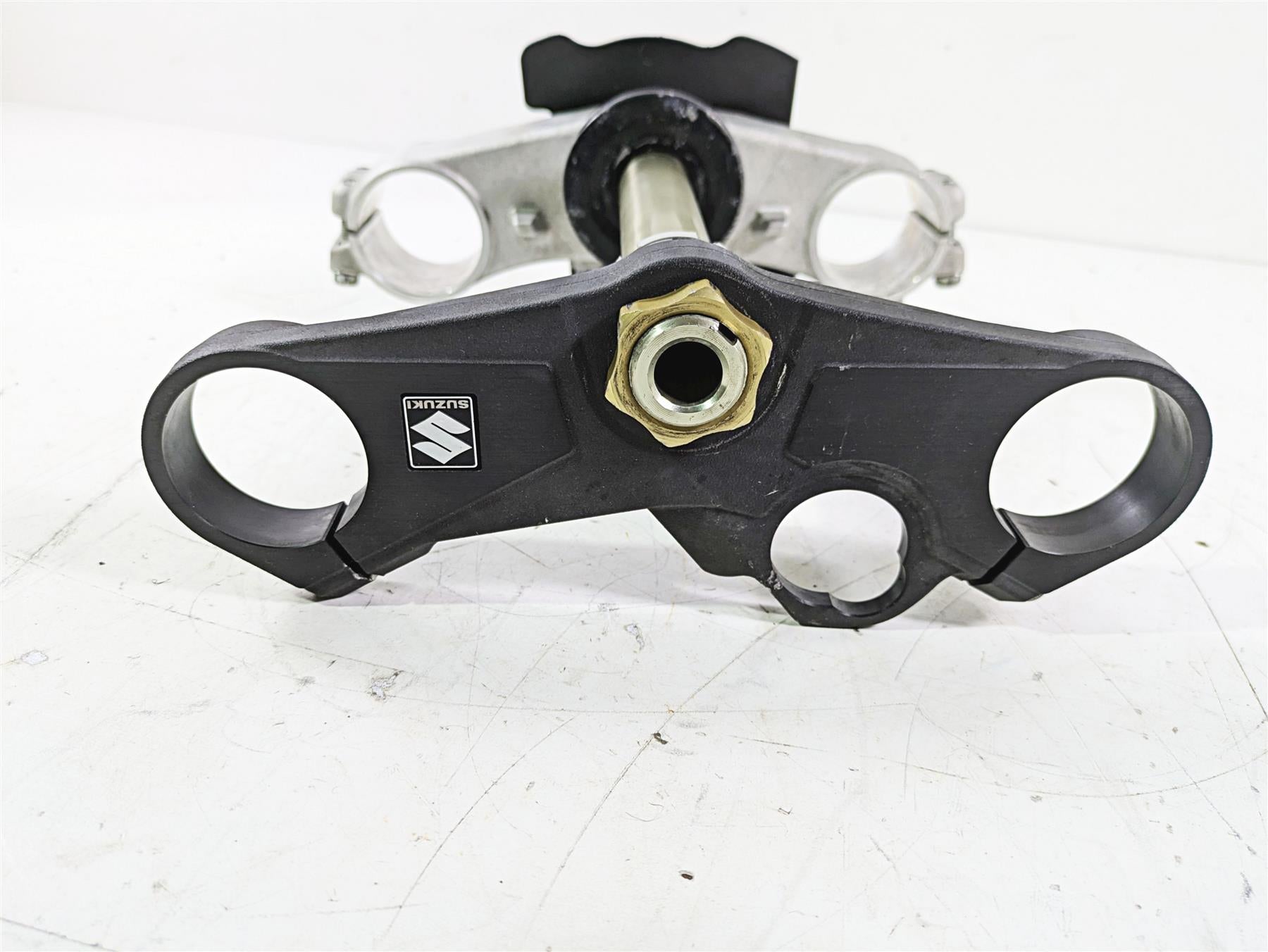 2016 Suzuki GSXR1000 Upper Lower Triple Tree Set - Read 51311-47H00 1410-47H20 {{ shop.shopifyCountryName }} - Mototech271