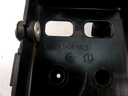 2010 Harley Touring FLHRC Road King Battery & Electrical Fuse Panel Set 66281-09 {{ shop.shopifyCountryName }} - Mototech271