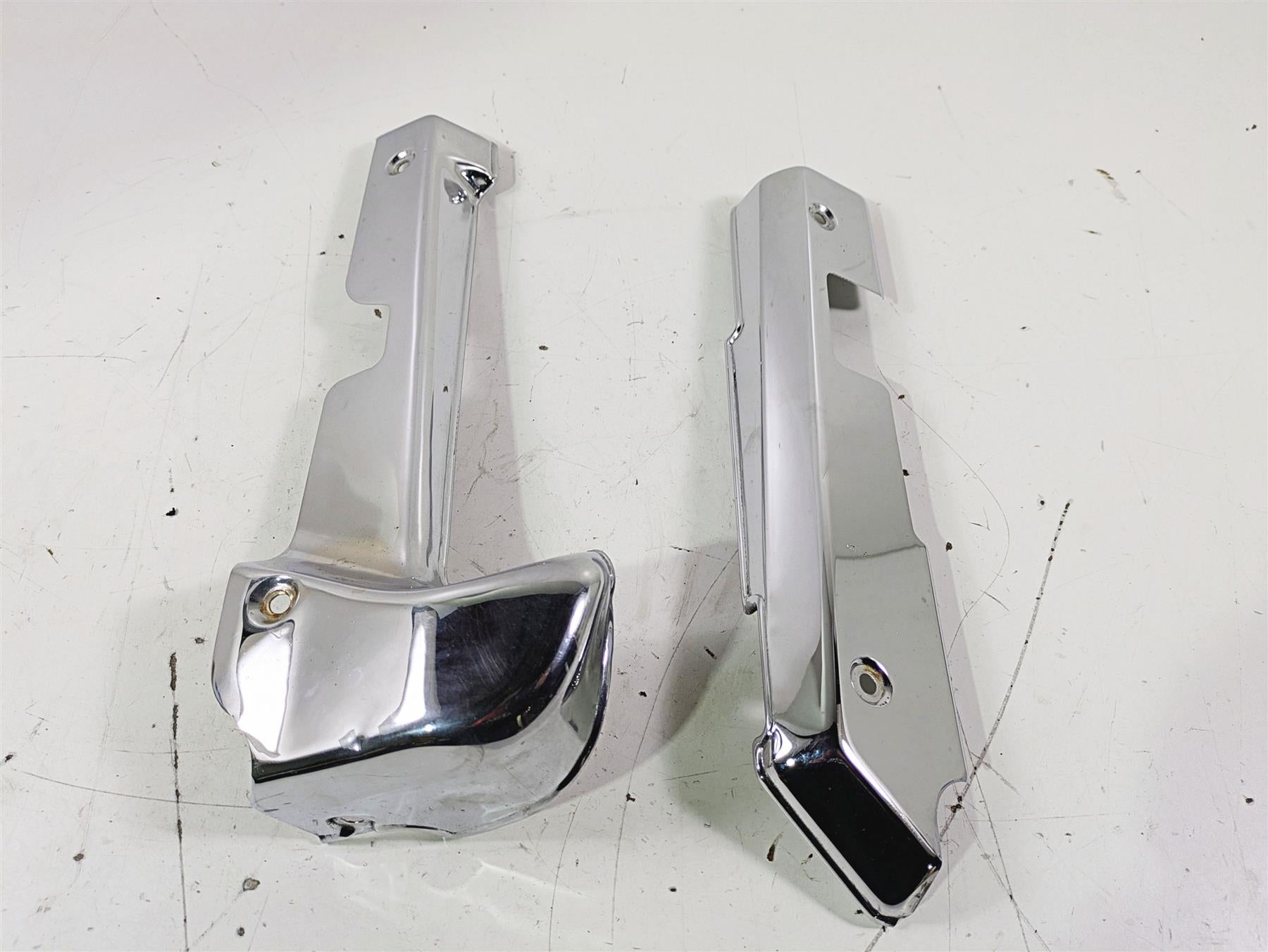 1998 Moto Guzzi California 1100 EV Lower Frame Chrome Cover Set GU03446900 {{ shop.shopifyCountryName }} - Mototech271