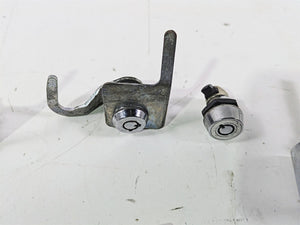 2008 Harley Touring FLHTP Electra Glide Ignition Switch Knob + Key Lock 71532-03