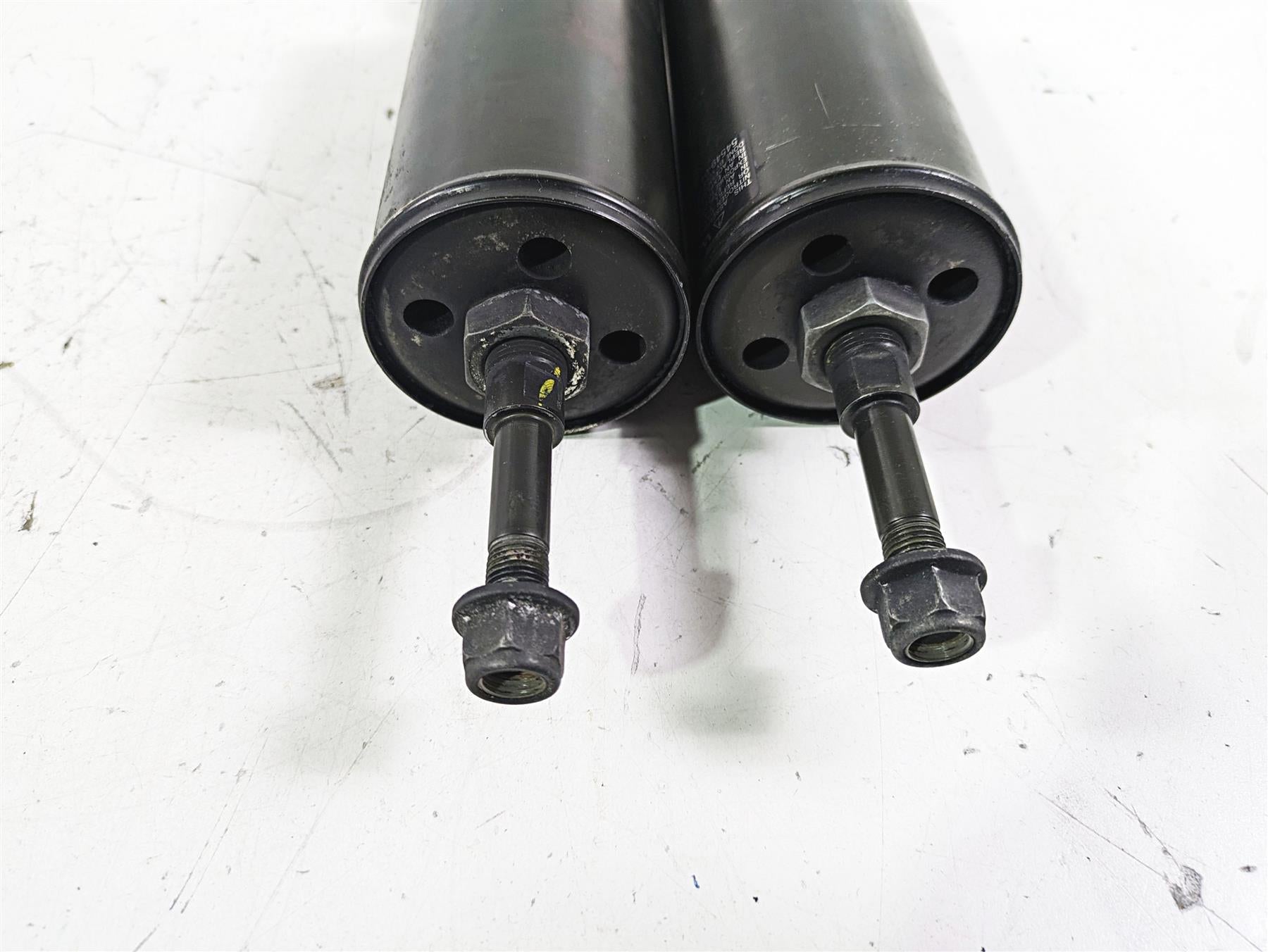 2005 Harley Softail FLSTFSE CVO Fat Boy Showa Rear Damper Shock Set 54549-04 {{ shop.shopifyCountryName }} - Mototech271
