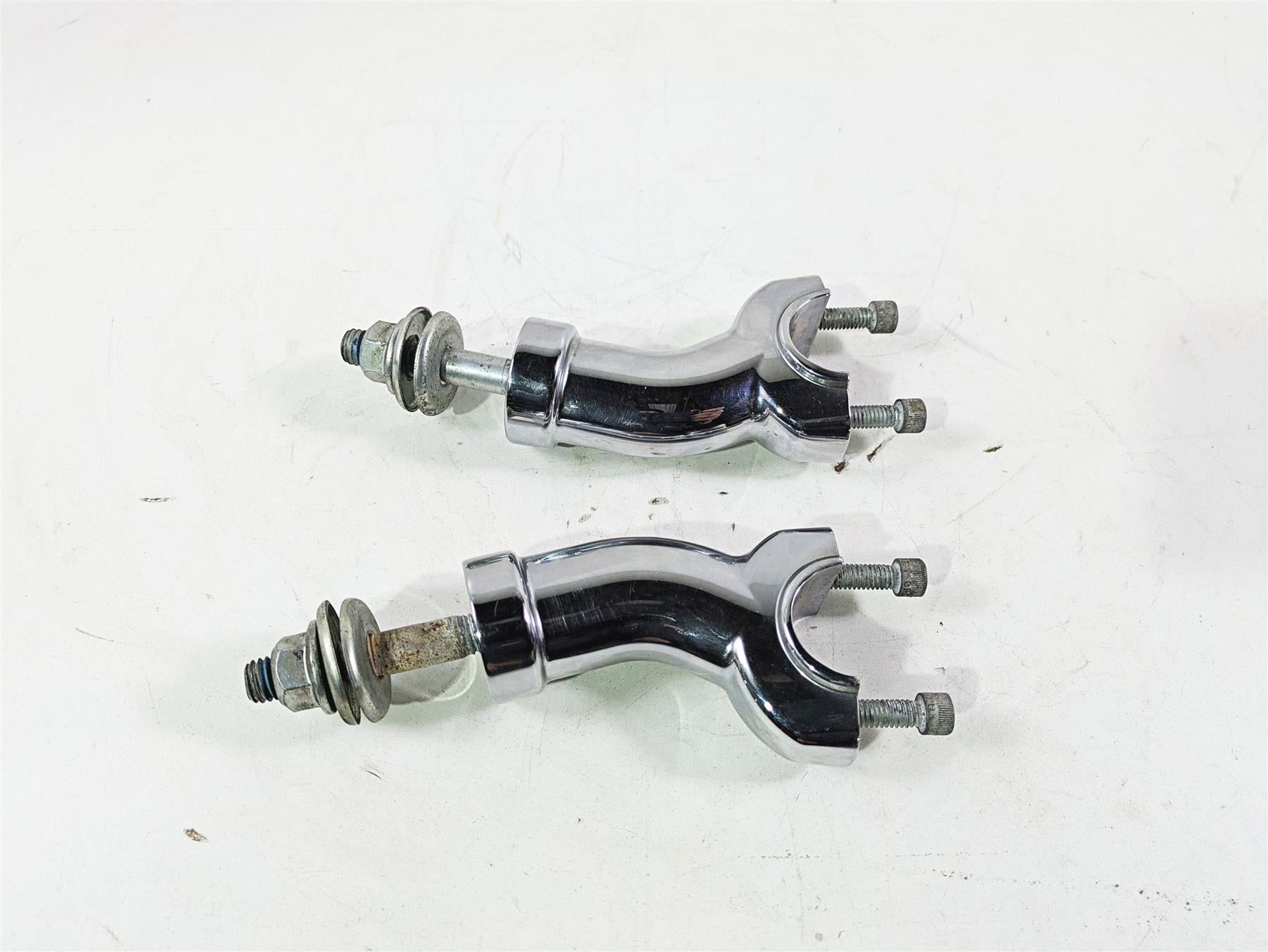 2018 Harley FXBR Softail Breakout Handlebar Handle Bar Risers Set 55900102 {{ shop.shopifyCountryName }} - Mototech271