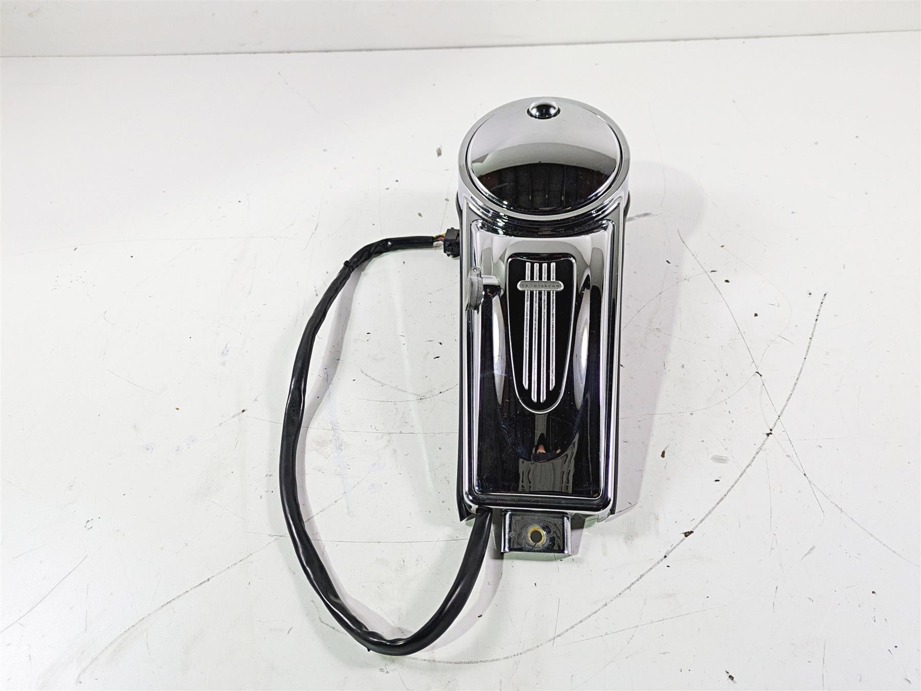 2007 Harley Touring FLHTCU SE CVO E-Glide Fuel Tank Dash Cover 61270-98A {{ shop.shopifyCountryName }} - Mototech271