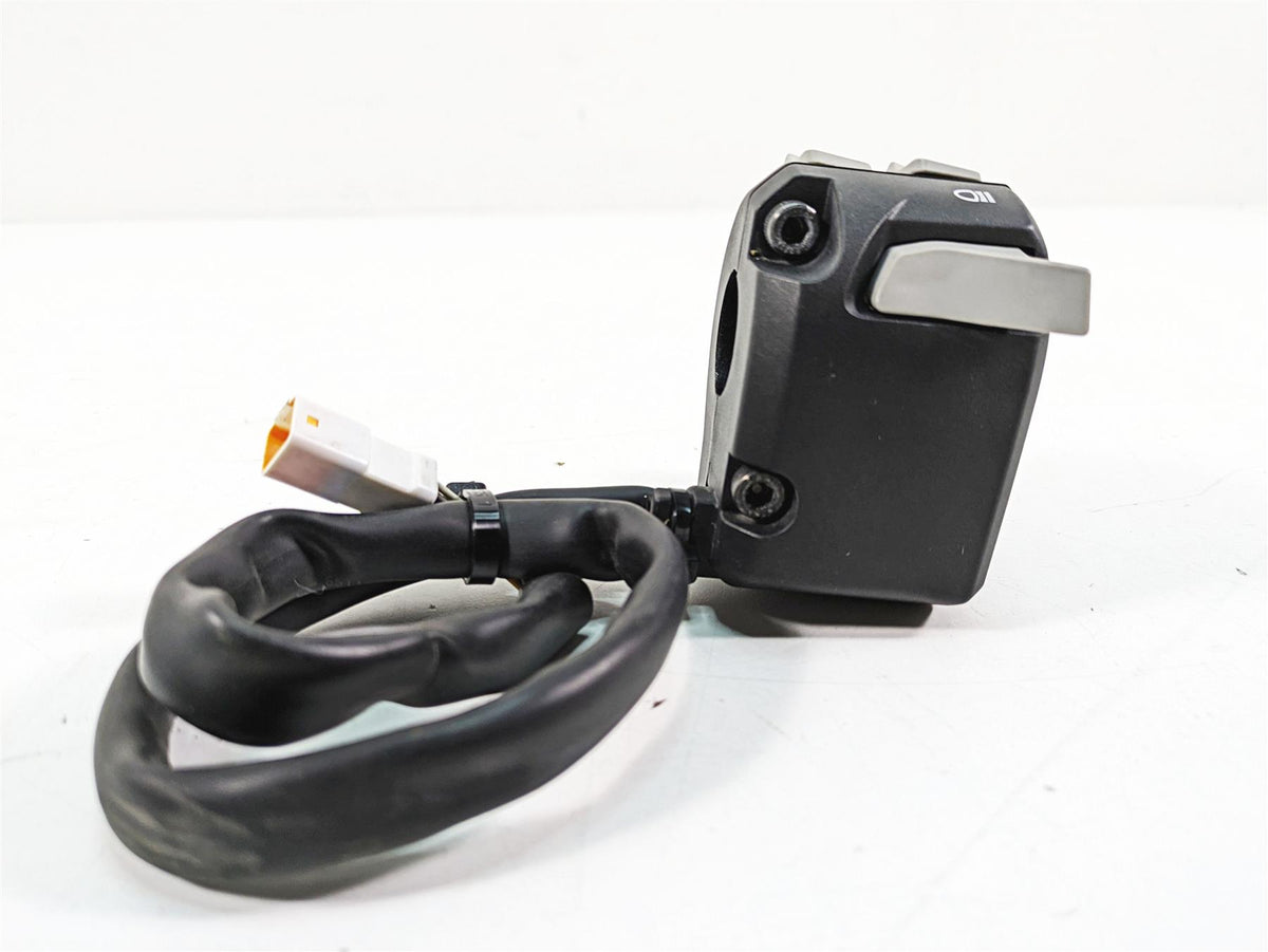 2020 Ducati Hypermotard 950 SP Left Hand Turn Signal Control Switch 65110281C {{ shop.shopifyCountryName }} - Mototech271