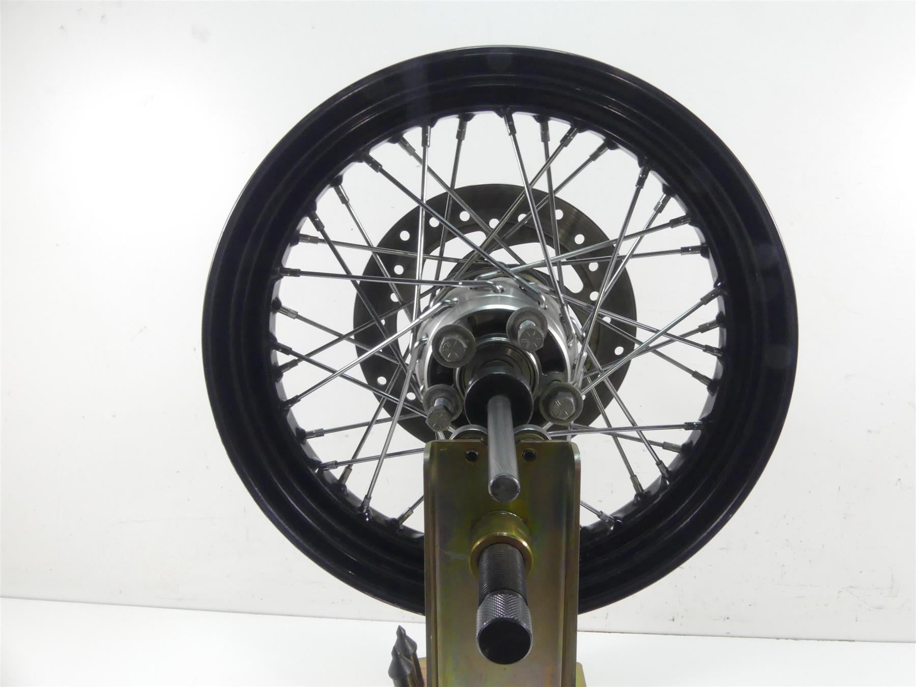 2018 Harley Sportster XL1200 Custom 16x3 Rear Wheel Rim - Read 41478-10A {{ shop.shopifyCountryName }} - Mototech271