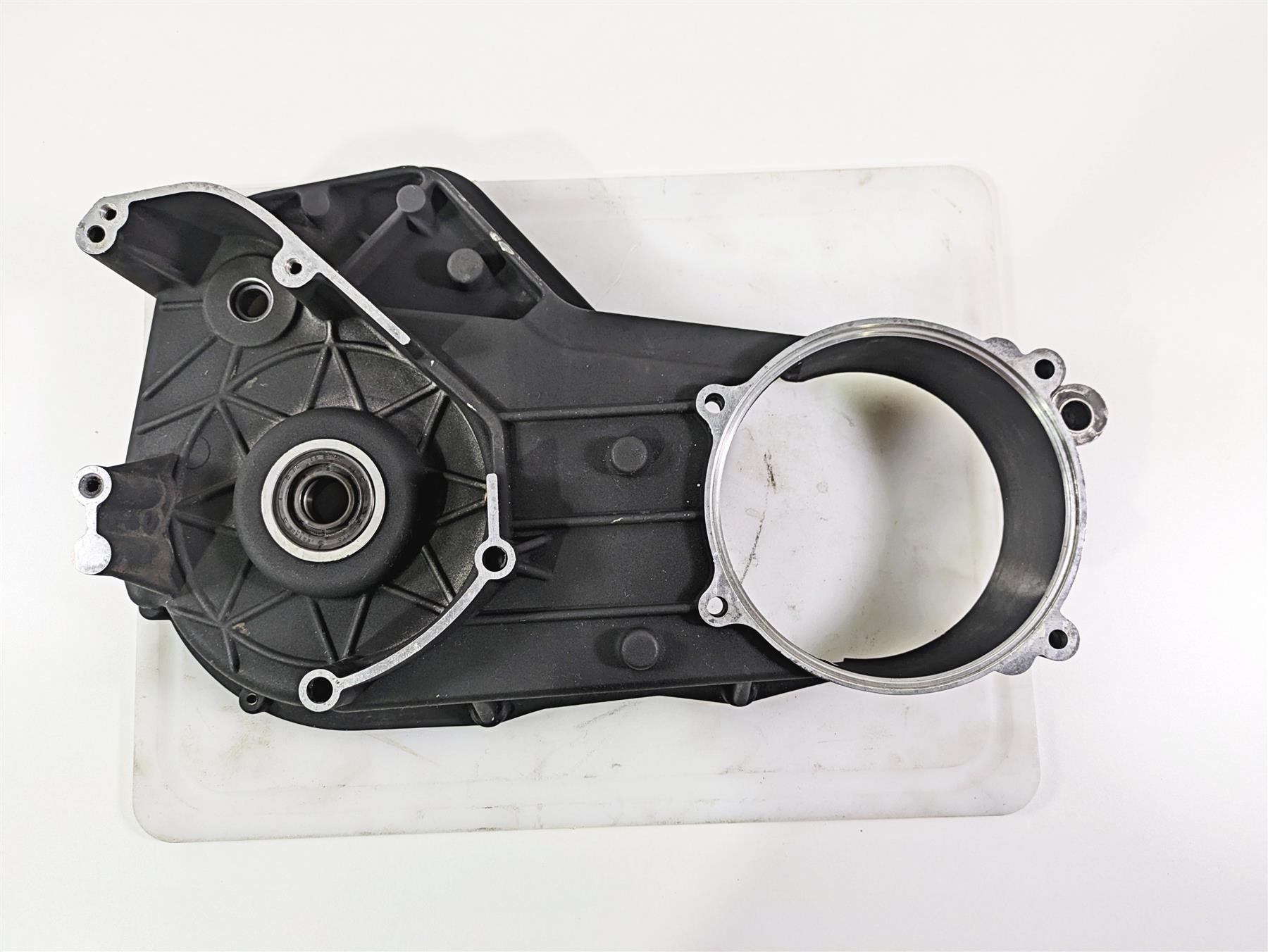 2005 Harley Touring FLHRI Road King Inner Primary Drive Clutch Cover 60677-01B | Mototech271