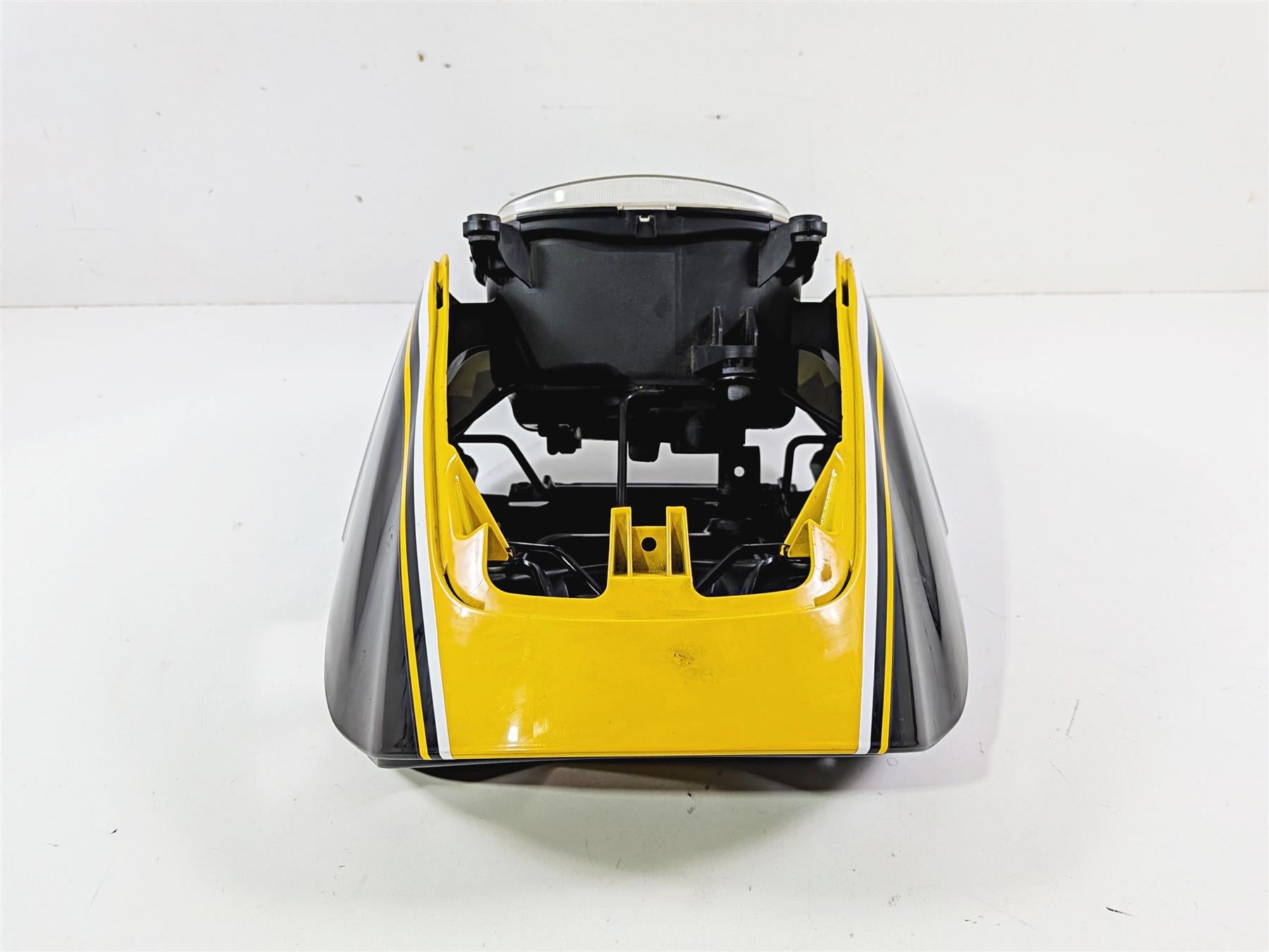2014 Suzuki M109R VZR1800 Boulevard Headlight & Housing Set 35100-48G31-999 {{ shop.shopifyCountryName }} - Mototech271
