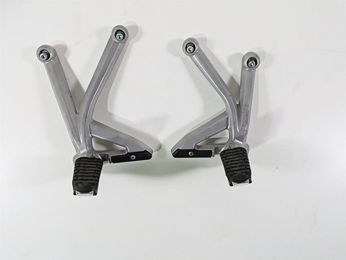 2015 Triumph Tiger Explorer XC Rear Passenger Footpeg Rest Set T2082161 T2082162 {{ shop.shopifyCountryName }} - Mototech271