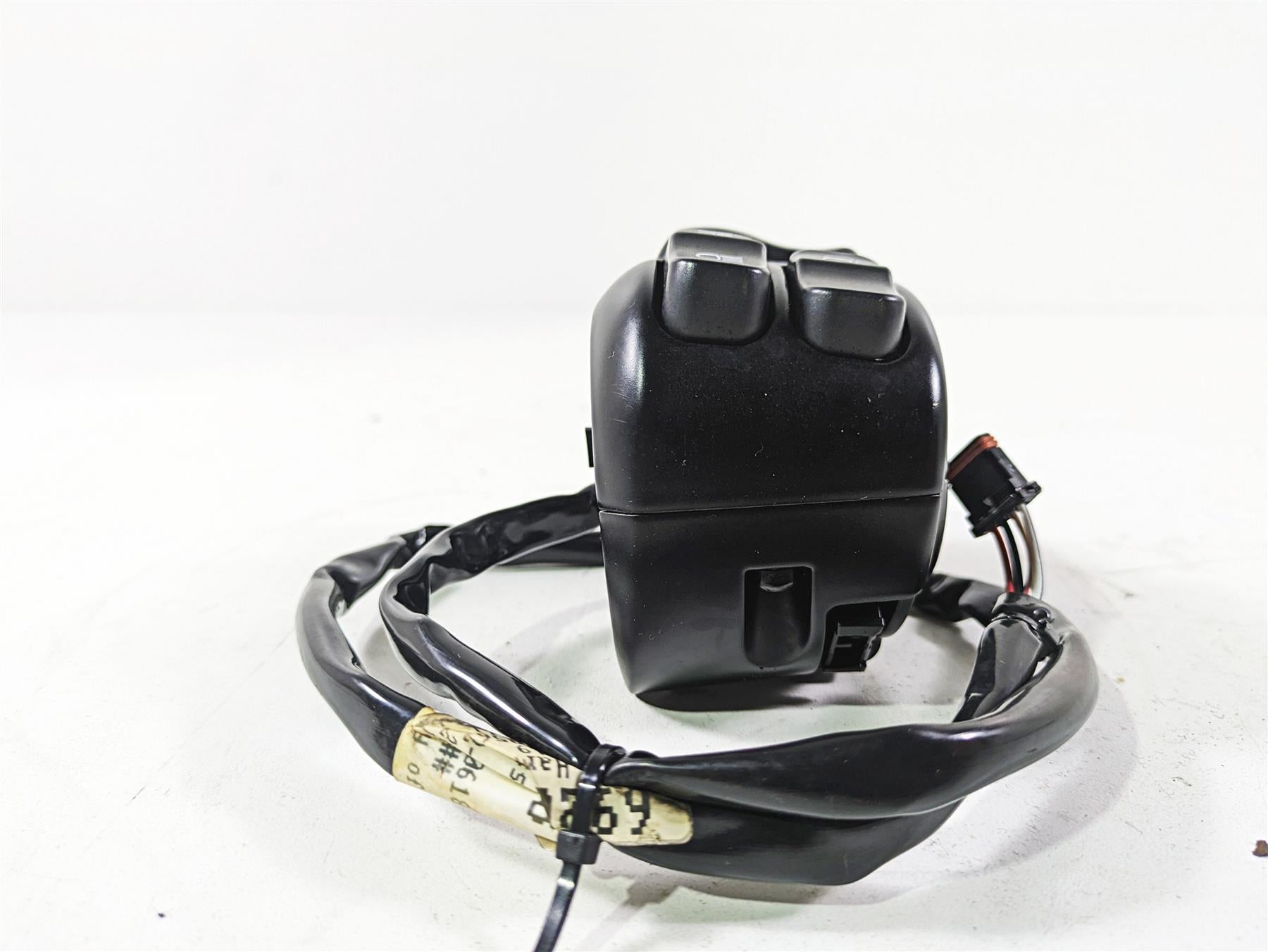 2020 Harley Touring FLHT Electra Glide Left Hand Control Switch - Read 71500419A {{ shop.shopifyCountryName }} - Mototech271