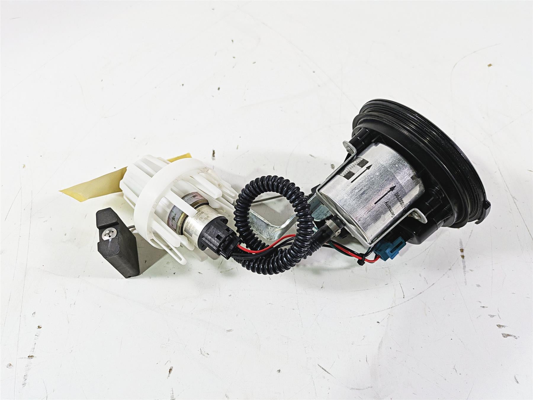2016  BMW R1200GS GSW K50 Fuel Gas Petrol Pump & Level Sending Unit 16148521488 | Mototech271