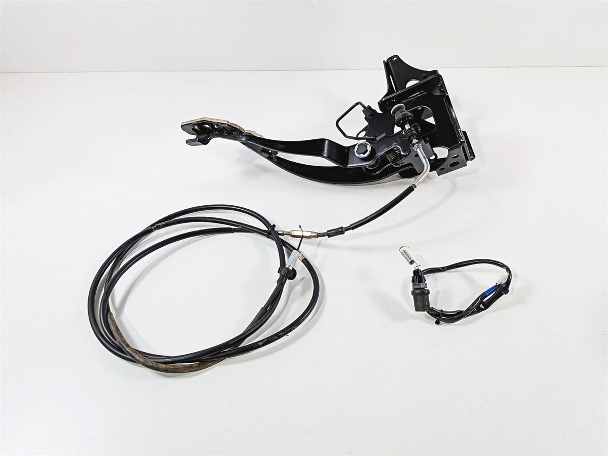 2021 Yamaha YXZ1000R EPS SS SE Foot Pedal Set & Cables B57-F2548-01-00 {{ shop.shopifyCountryName }} - Mototech271