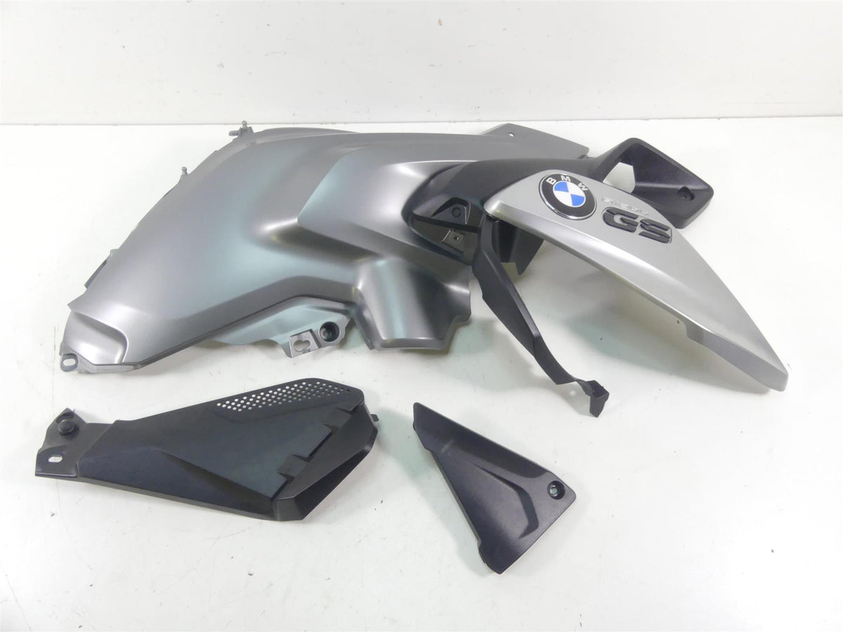 2017 BMW R1200GS GSW K50 Right Tank Side Fairing Cover Granitgray 46638533678 {{ shop.shopifyCountryName }} - Mototech271