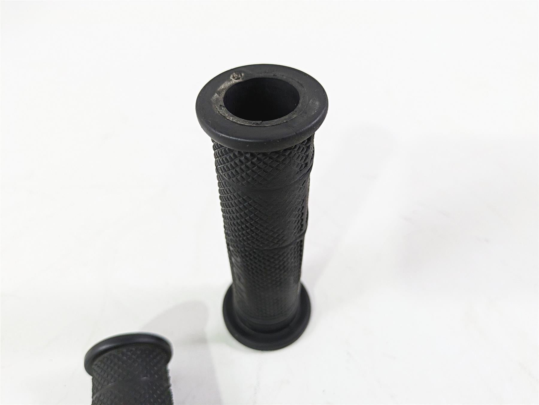 2013 Ducati Hyperstrada 821 Ride By Wire Throttle Grip 66020034E {{ shop.shopifyCountryName }} - Mototech271