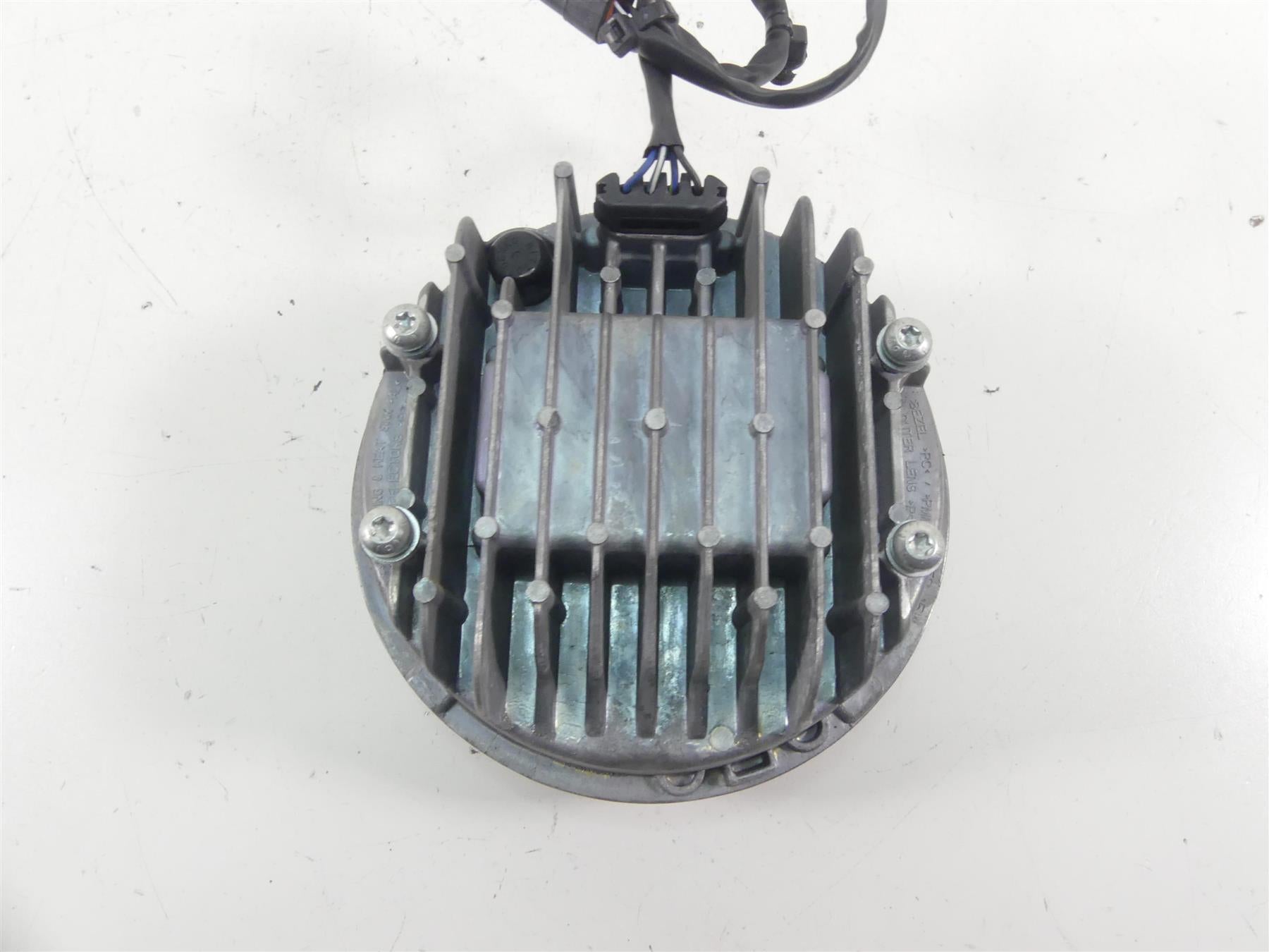 2021 Harley Softail FLSB Sport Glide 7" Daymaker Head Light Headlight 67700339A {{ shop.shopifyCountryName }} - Mototech271