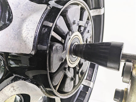 2018 Indian Chieftain Limited Straight Rear Wheel Rim 16x5 1523060 {{ shop.shopifyCountryName }} - Mototech271