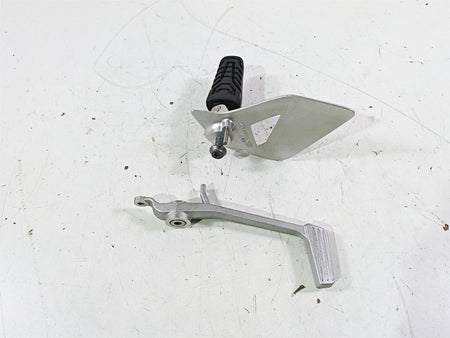 2014 BMW R1200 RT RTW K52 Right Left Footpeg & Brake Pedal 46718535642 {{ shop.shopifyCountryName }} - Mototech271