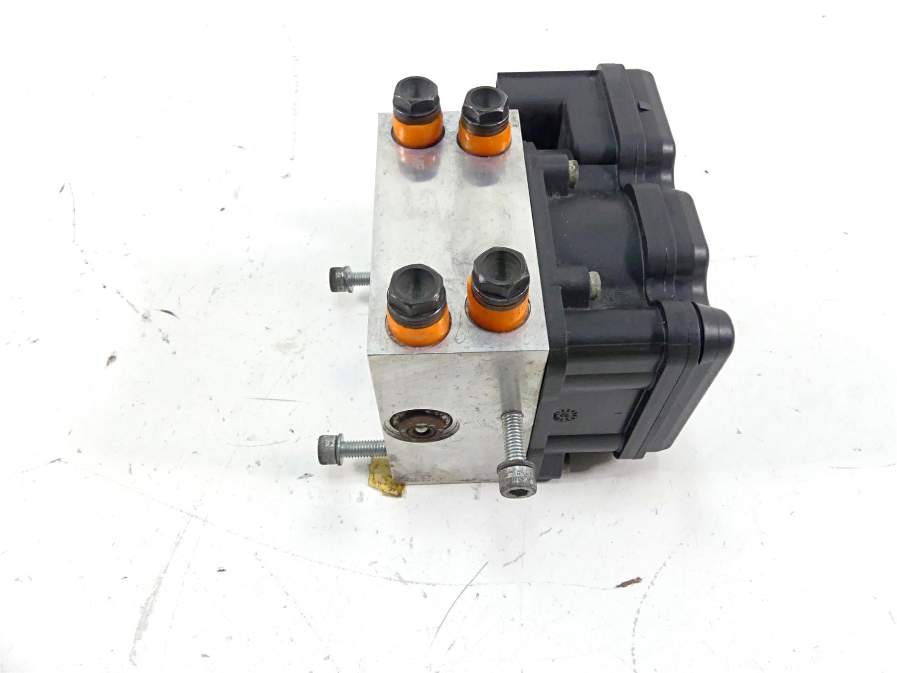 2011 Harley Touring FLTRX Road Glide Abs Brake Pump Module Unit 40601-08A {{ shop.shopifyCountryName }} - Mototech271
