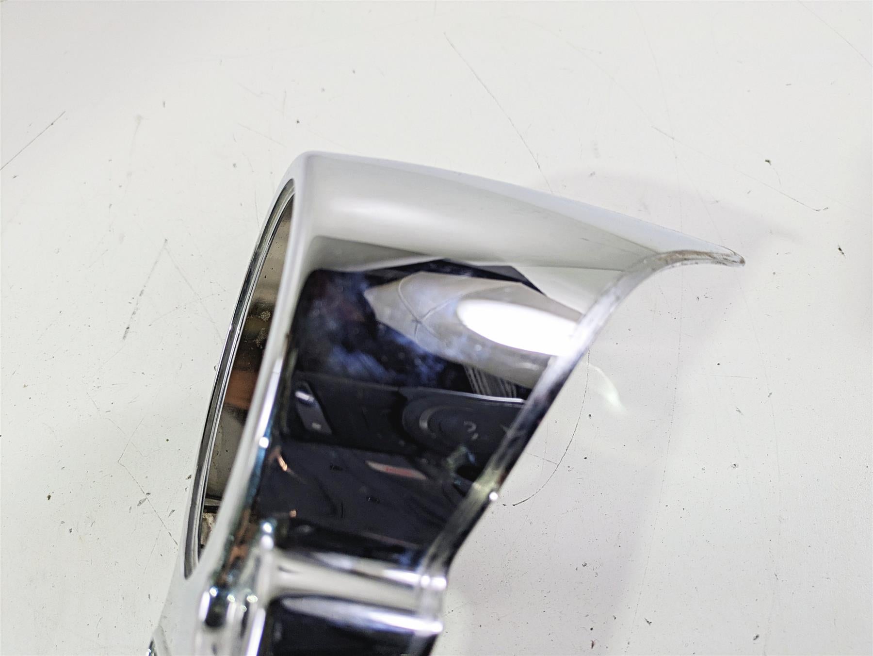 2011 Harley FXDC Dyna Super Glide Tank Dash Chrome Cover Panel 71204-04 {{ shop.shopifyCountryName }} - Mototech271