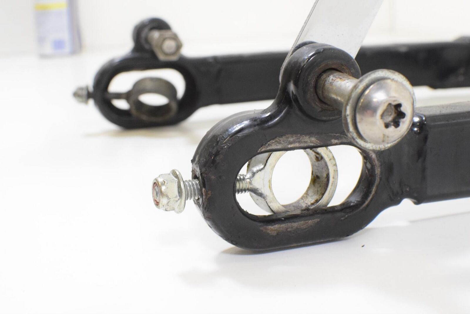 2005 Harley Sportster XL1200 XL 1200 Rear Swingarm Swing Arm Suspension 47587-05 {{ shop.shopifyCountryName }} - Mototech271