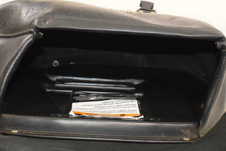 2011 Harley Softail FLSTC Heritage Classic Left Saddlebag & Mount 90476-09 {{ shop.shopifyCountryName }} - Mototech271