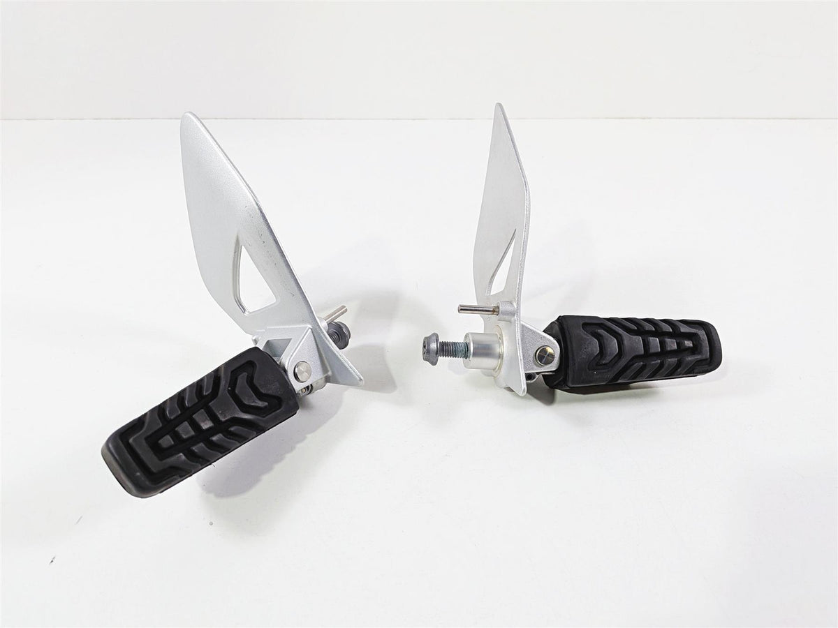 2023 BMW R1250RT RTP K52 Left Right Front Rider Foot Peg Set 46718560382 {{ shop.shopifyCountryName }} - Mototech271