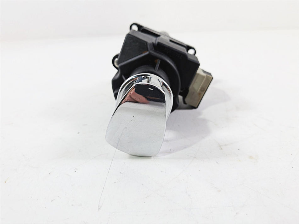 2015 Harley Touring FLTRUSE CVO Road Glide Ignition Switch Key Lock 71400090B-Mototech271